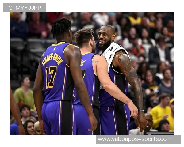 雷迪克透露东契奇与詹姆斯今日专注个人技术训练无健康隐患 雷迪克透露东契奇与詹姆斯今日专注个人技术训练无健康隐患